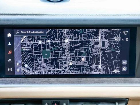 Used 2024 Porsche Cayenne image 12