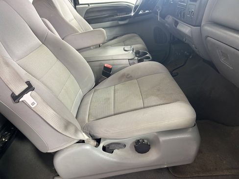 Used 2006 Ford F250 XLT image 14