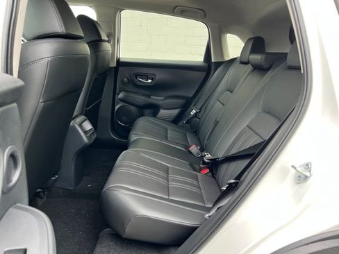 New 2026 Honda HR-V EX-L image 15