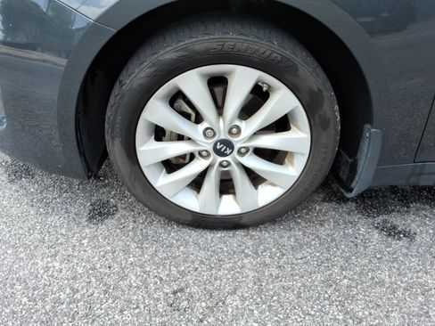 Used 2016 Kia Optima EX FWD image 9