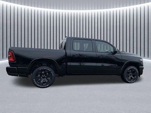 New 2026 RAM 1500 4x4 Crew Cab image 8