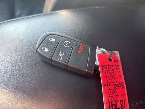 Used 2021 Jeep Grand Cherokee Limited w/ Luxury Group II AWD/4WD image 51