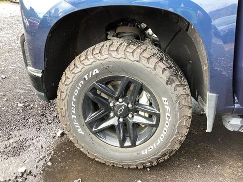 Certified 2021 Chevrolet Silverado 1500 Custom Trail Boss w/ Safety Confidence Package AWD/4WD image 9