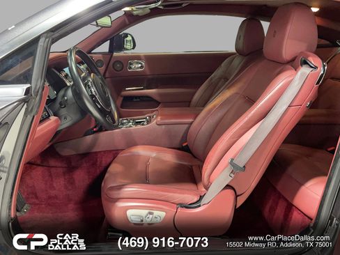 Used 2014 Rolls-Royce Wraith RWD image 25