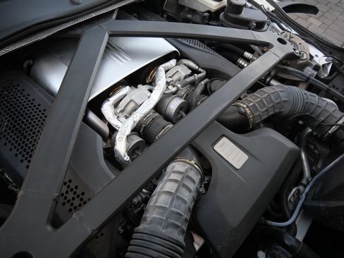 Used 2023 Aston Martin DB11 Volante RWD image 25