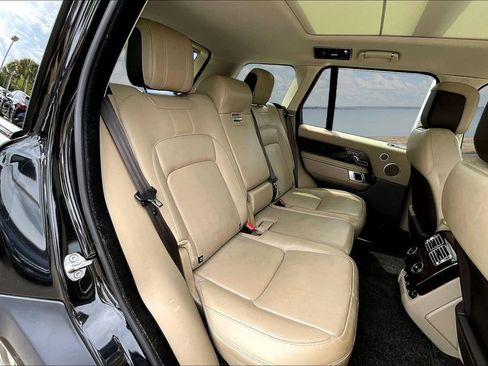 Used 2020 Land Rover Range Rover HSE AWD/4WD image 24