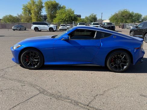 Certified 2025 Nissan Z Performance w/ Floor Mat Package RWD image 8