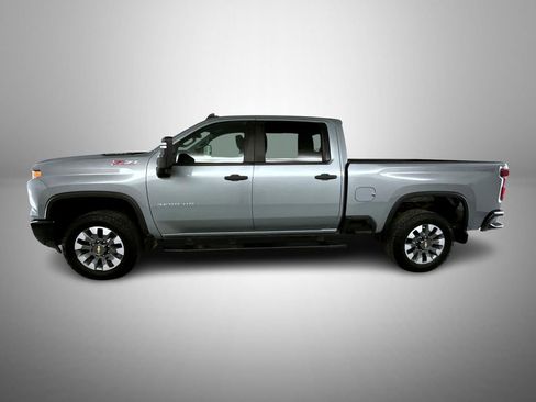 Certified 2024 Chevrolet Silverado 2500 Custom w/ Custom Value Package image 8