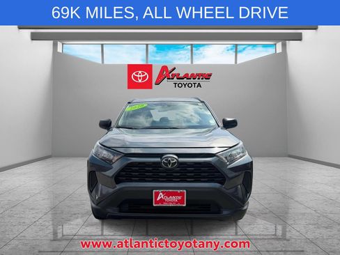 Used 2020 Toyota RAV4 LE w/ Carpet Mat Package AWD/4WD image 2