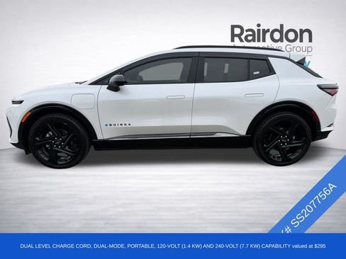 Used 2025 Chevrolet Equinox EV RS w/ LPO, All-Weather Mat Package FWD image 4