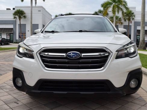 Used 2018 Subaru Outback 2.5i Limited AWD/4WD image 35