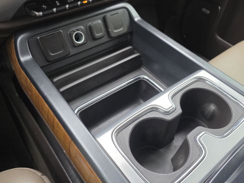 Used 2018 GMC Sierra 1500 SLT w/ Texas SLT Premium Package image 16