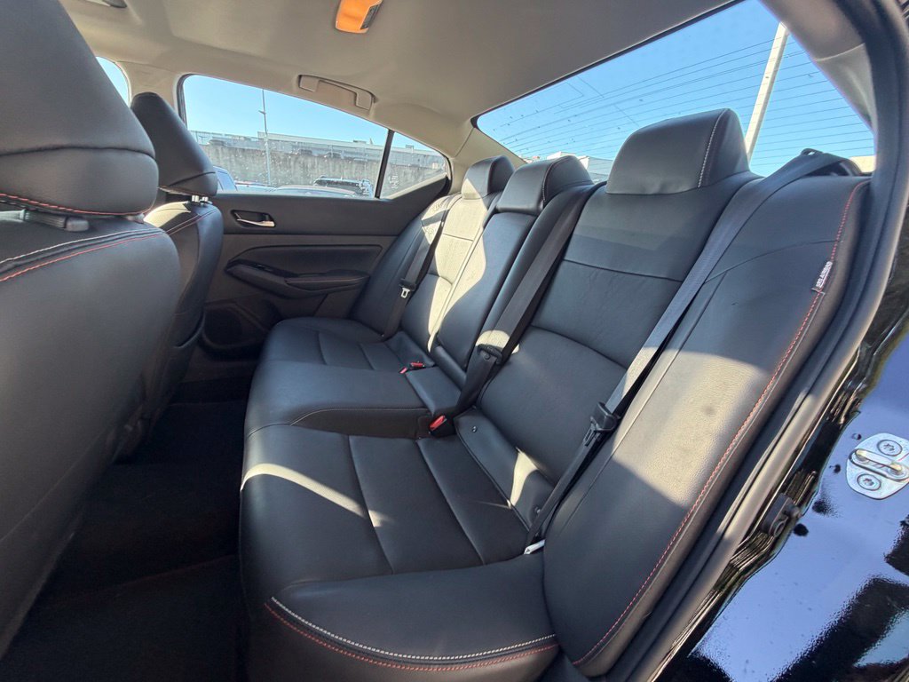 Used 2024 Nissan Altima 2.5 SR w/ SR Premium Package AWD/4WD image 4