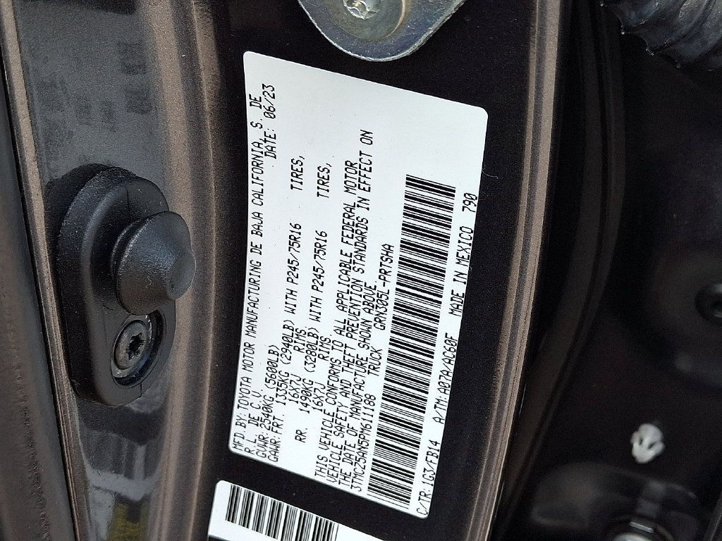 Used 2023 Toyota Tacoma SR AWD/4WD image 27