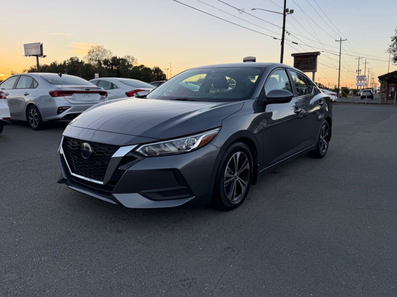 Used 2021 Nissan Sentra SV FWD image 3
