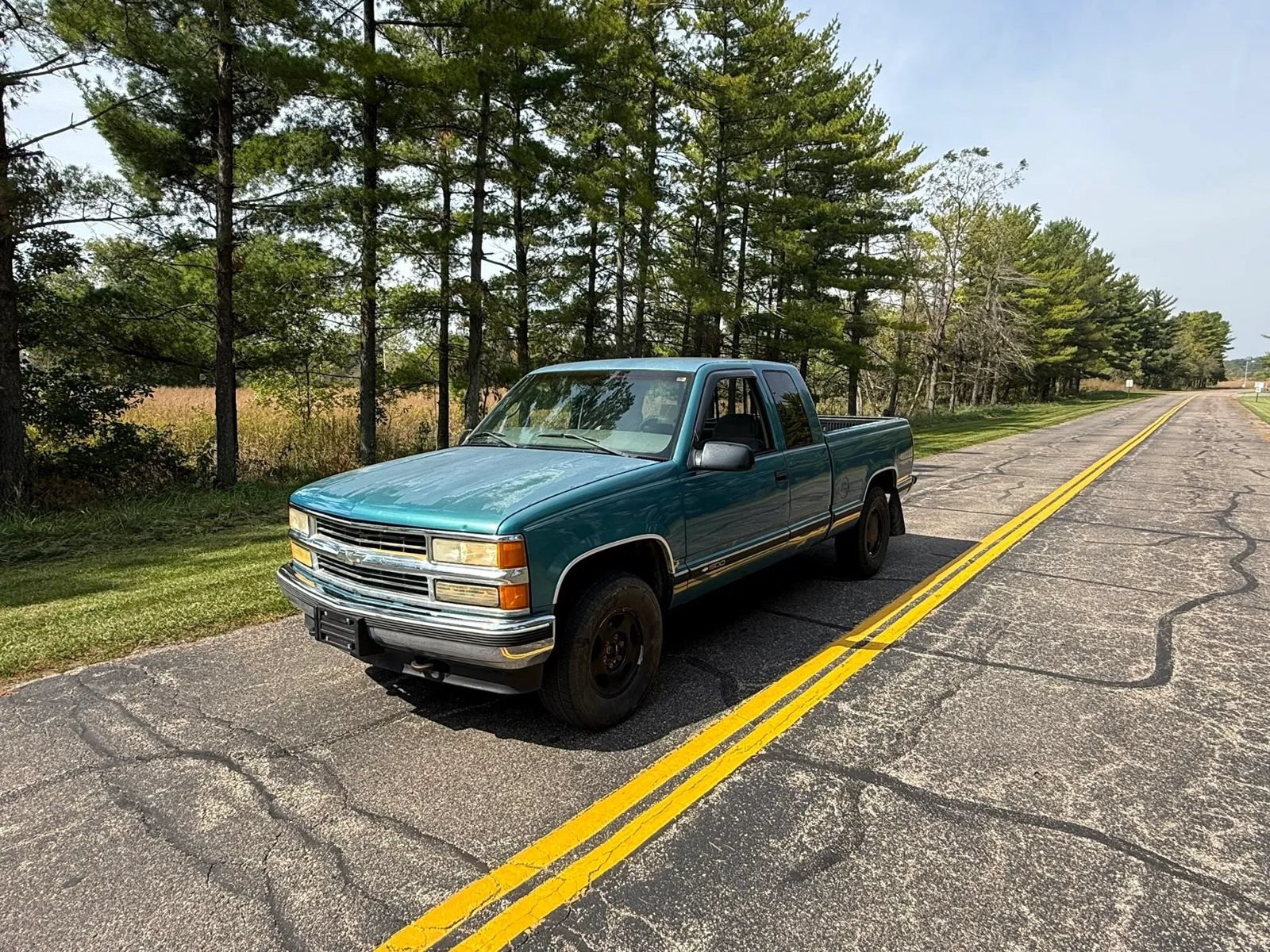 Used 1998 Chevrolet Silverado 1500 4x4 Extended Cab w/ Preferred Equipment Group 2 image 22