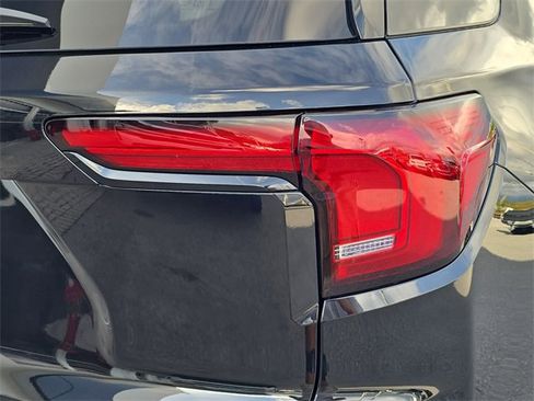 New 2026 GMC Terrain Elevation w/ Elevation Premium Package image 10