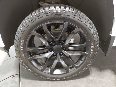 Certified 2020 Chevrolet Silverado 1500 RST AWD/4WD image 33