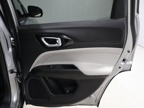 Used 2024 Jeep Compass Limited image 22