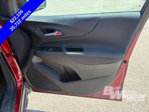 Used 2023 Chevrolet Equinox RS w/ LPO, Floor Liner Package FWD image 29