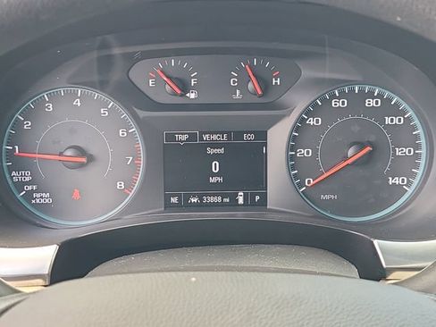 Used 2023 Chevrolet Traverse LS FWD image 23