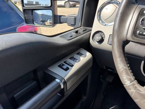 Used 2016 Ford F350 Lariat w/ Lariat Ultimate Package AWD/4WD image 31