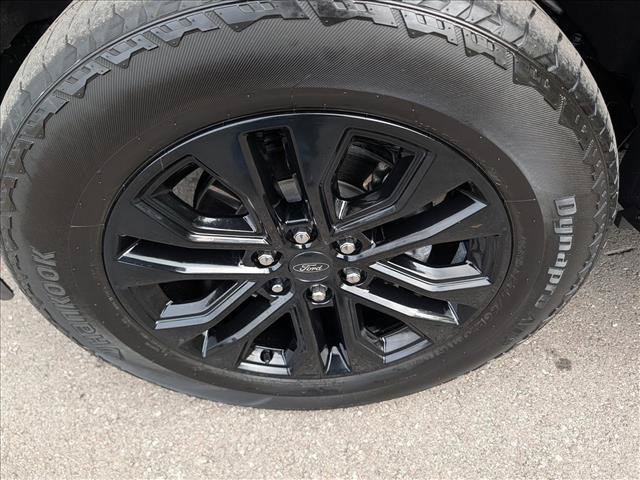Used 2024 Ford F150 Lariat w/ Equipment Group 502A High AWD/4WD image 9