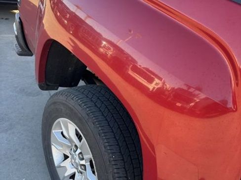 Used 2016 GMC Canyon SLE w/ SLE Convenience Package image 5