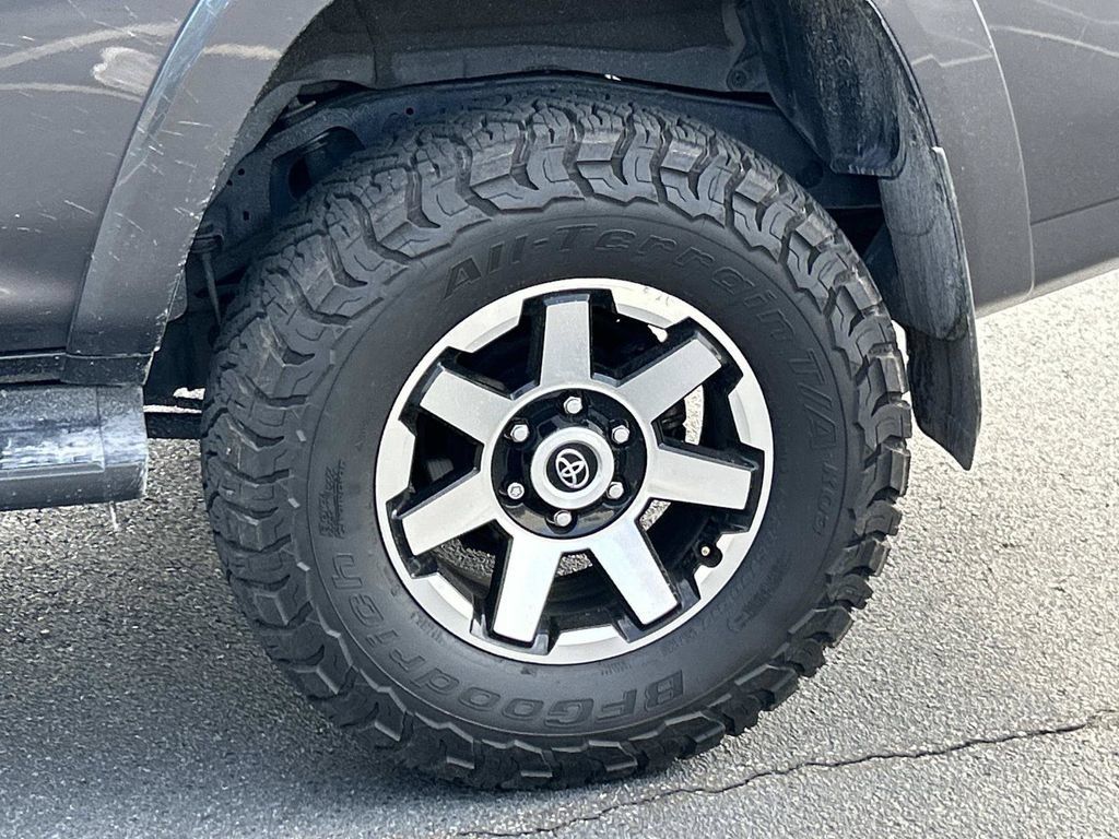 Used 2023 Toyota 4Runner SR5 RWD image 12