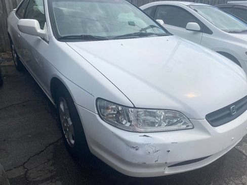 Used 2000 Honda Accord EX image 2