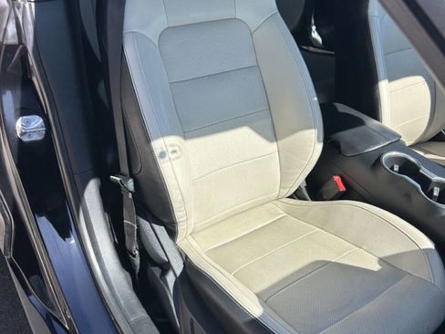 Used 2019 Ford Mustang Premium image 22