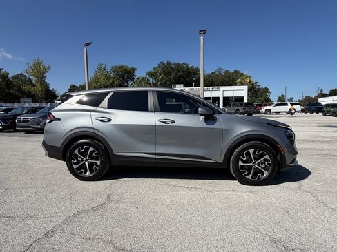 Certified 2024 Kia Sportage EX FWD image 4