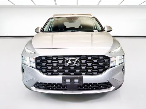 Used 2023 Hyundai Santa Fe SEL FWD image 2