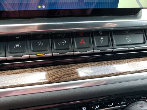 New 2026 Chevrolet Silverado 1500 LT image 21