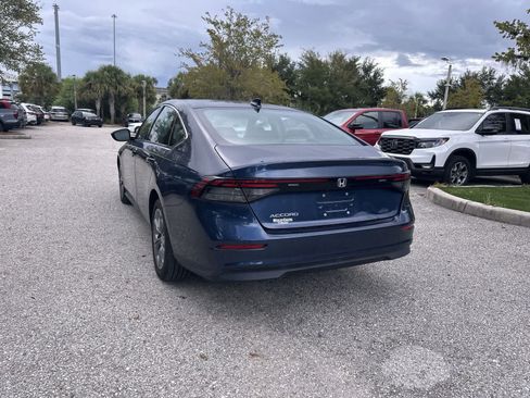 Used 2024 Honda Accord EX image 4