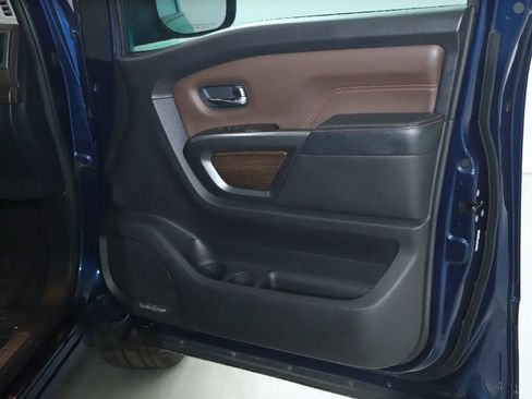 Used 2017 Nissan Titan Platinum Reserve image 30