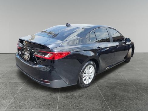 Certified 2025 Toyota Camry LE FWD image 7