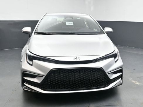 New 2026 Toyota Corolla SE image 3