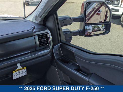 New 2025 Ford F250 Lariat w/ Lariat Ultimate Package image 40
