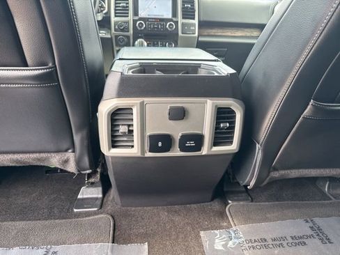 Used 2018 Ford F150 Lariat image 19