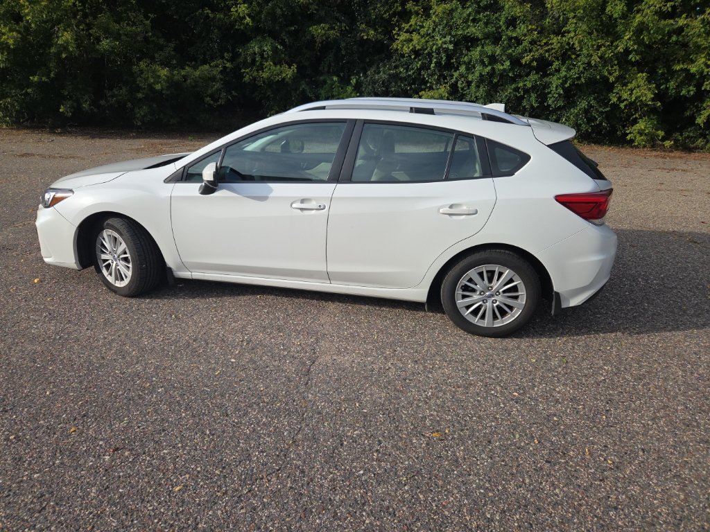 Used 2018 Subaru Impreza 2.0i Premium AWD/4WD image 6