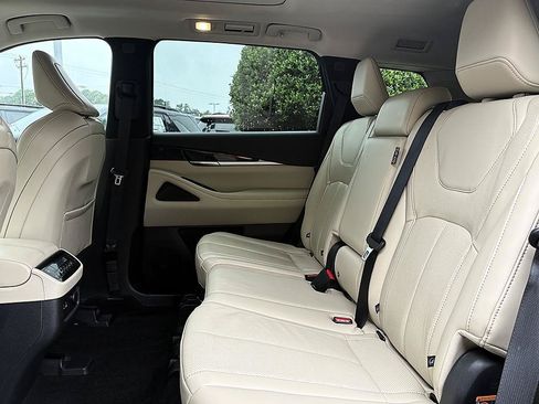 Used 2024 INFINITI QX60 Pure FWD image 10