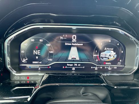 Used 2022 GMC Sierra 1500 SLT image 12