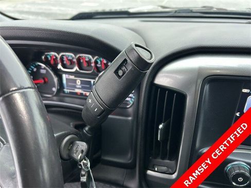 Used 2018 Chevrolet Silverado 1500 LT w/ All Star Edition image 22