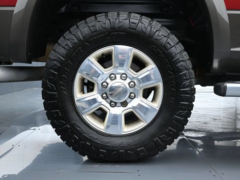 Used 2015 RAM 2500 Longhorn w/ Convenience Group AWD/4WD image 18