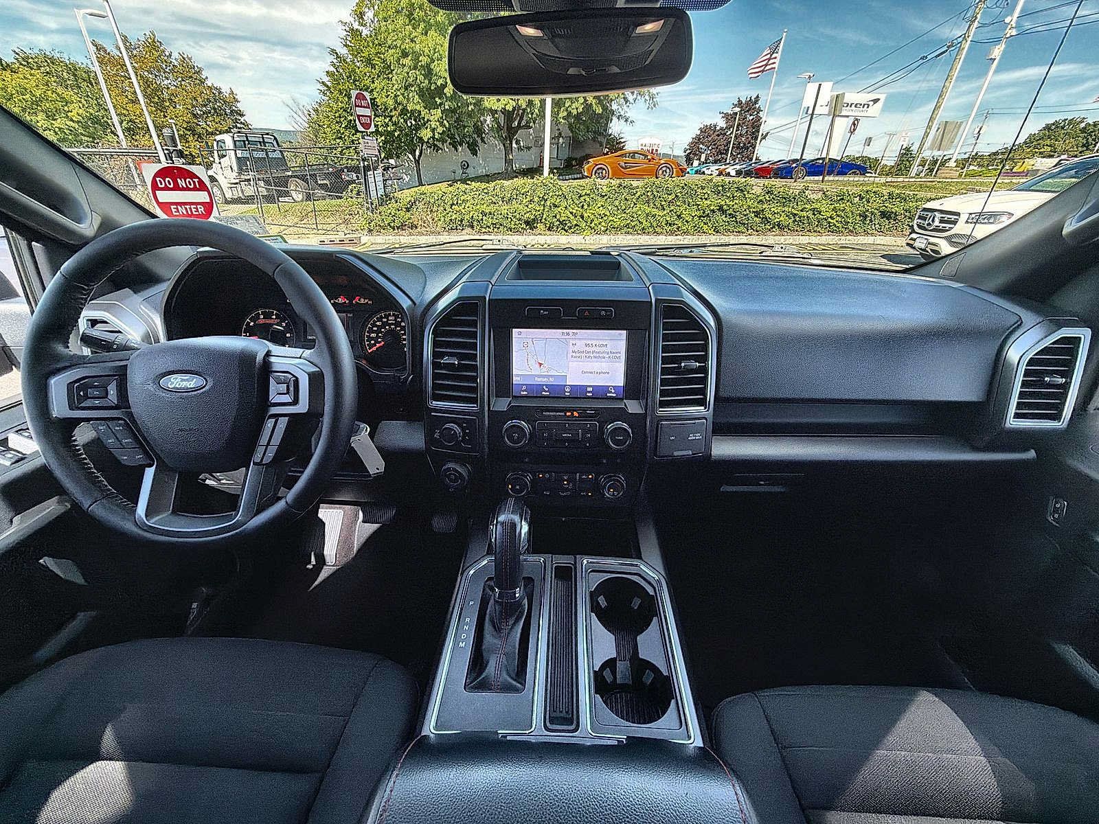 Used 2020 Ford F150 XLT w/ Equipment Group 302A Luxury AWD/4WD image 18