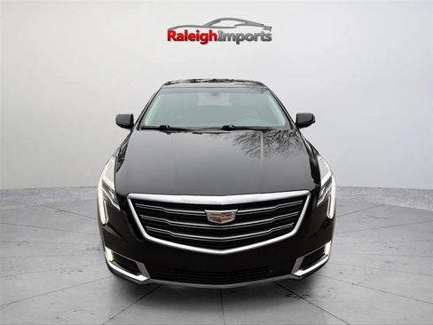 Used 2019 Cadillac XTS Luxury FWD image 3