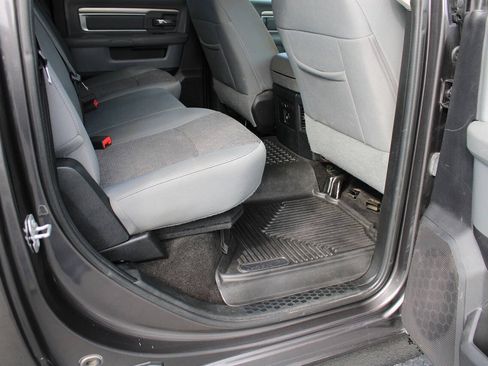 Used 2017 RAM 2500 Big Horn AWD/4WD image 44