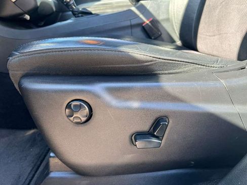 Used 2018 Dodge Durango GT w/ Premium Group image 17