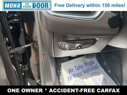 Used 2021 Chevrolet Equinox LS FWD image 14